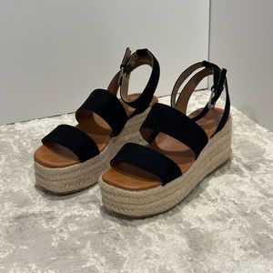 American Eagle Platform Espadrille Black Sandals Size 6
